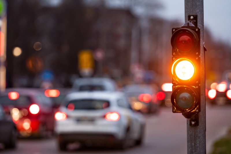 Yellow light at a San Mateo intersection